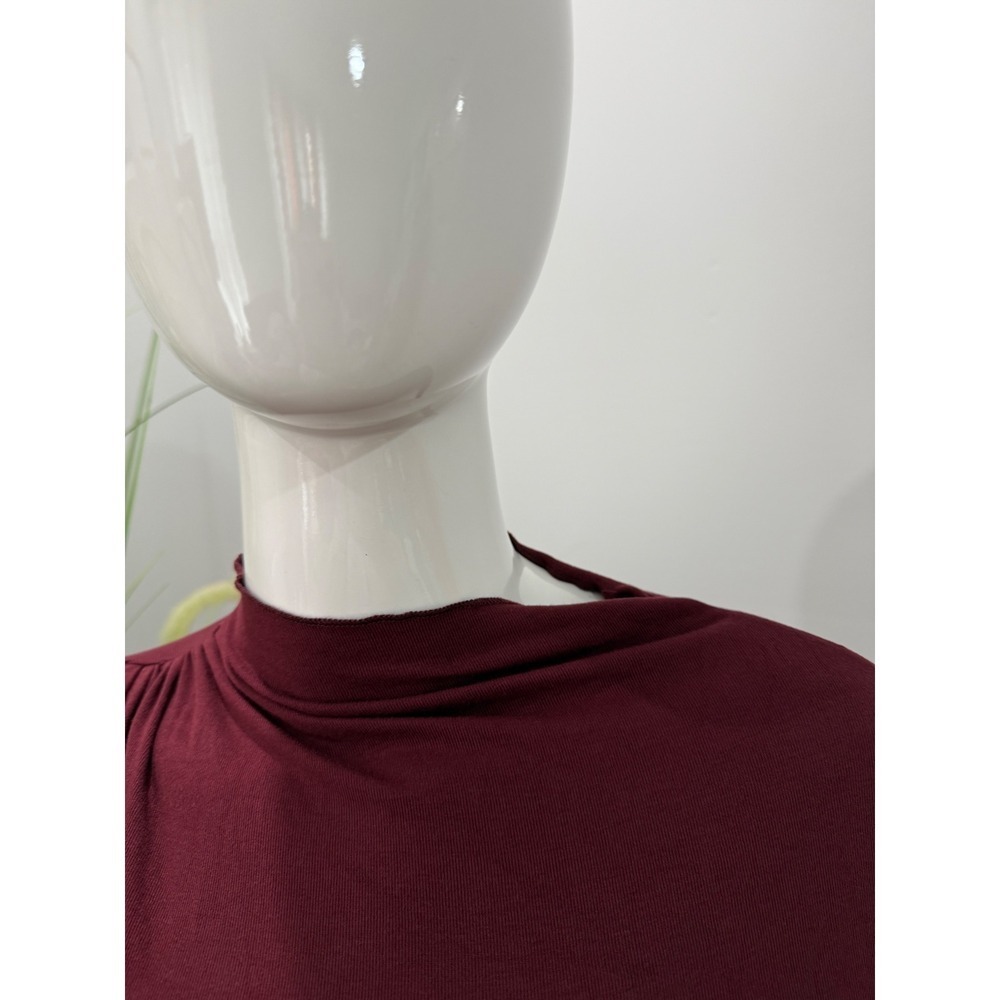 Commense Burgundy Ruched Long Sleeve Top Mock Neck Fitted Blouse size XS - Picture 7 of 8